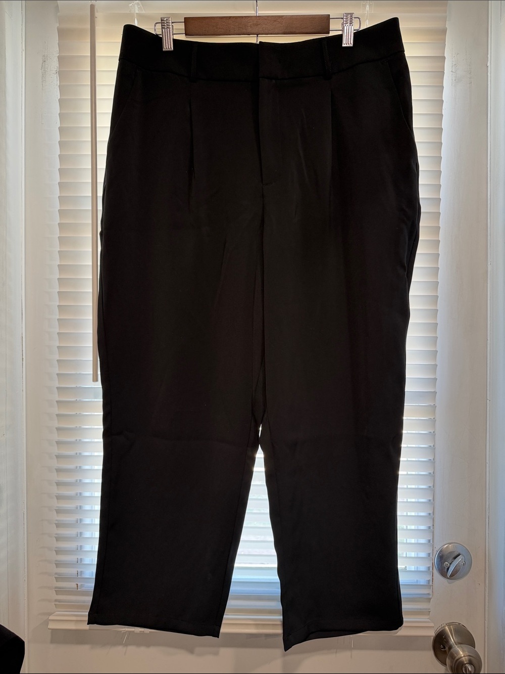 HALARA Women's Black Dress Pants - Classic Straight Fit